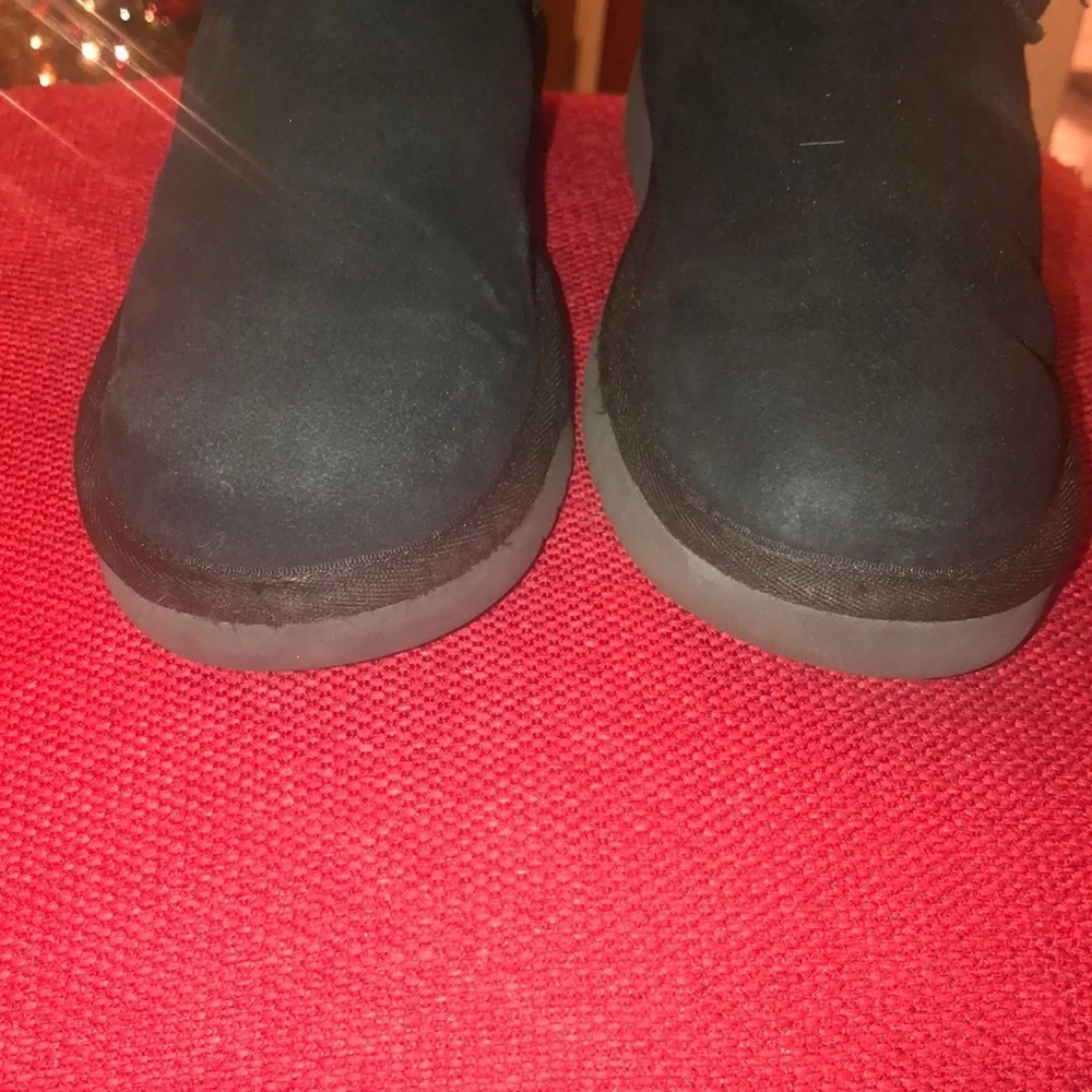 UGG beautiful girls boots size 6 GUC KOOLABURRA